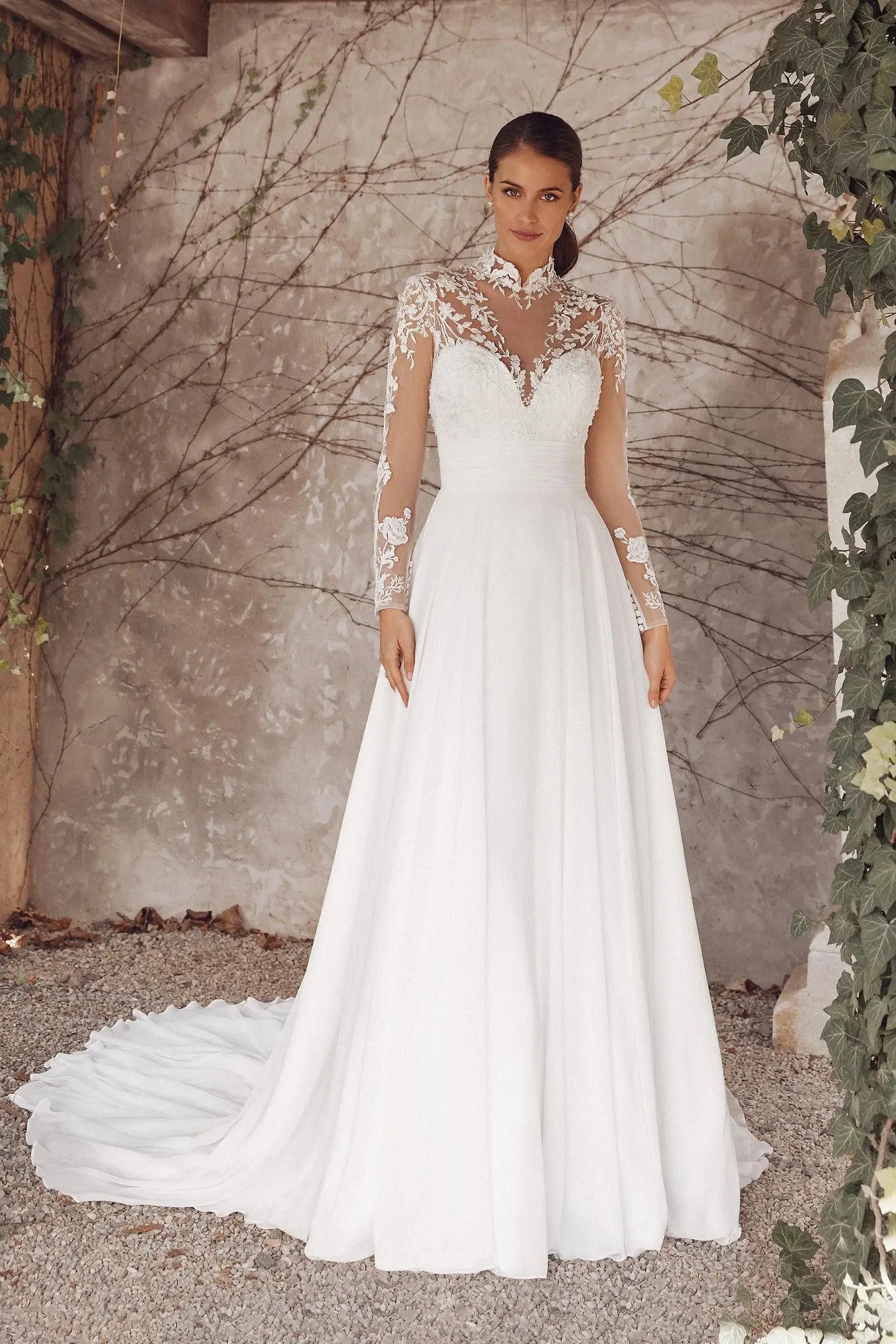 Abriana wedding dress product view 7 | ForeverSolesBride