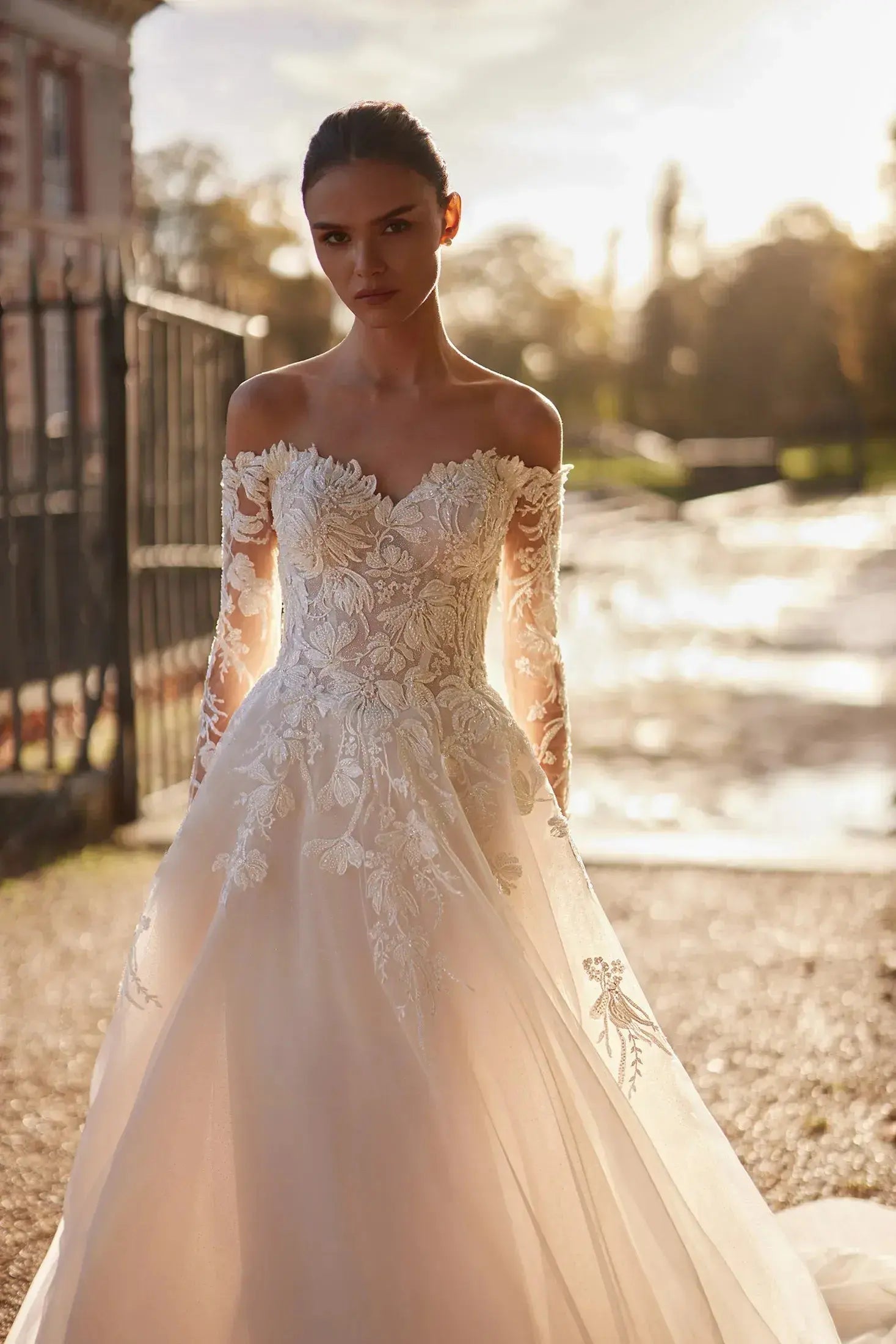 Adair wedding dress product view 3 | ForeverSolesBride