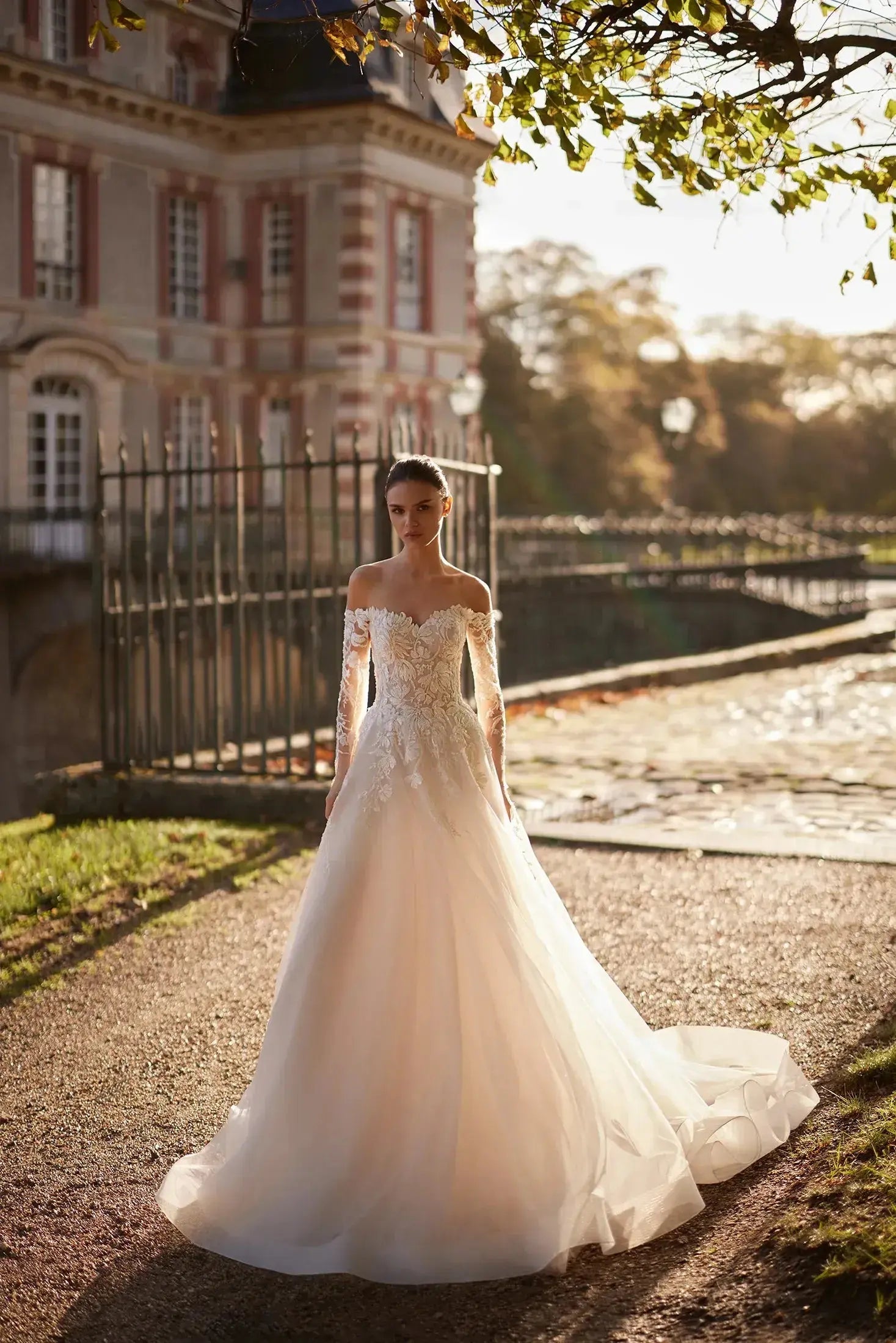 Adair wedding dress product view 5 | ForeverSolesBride