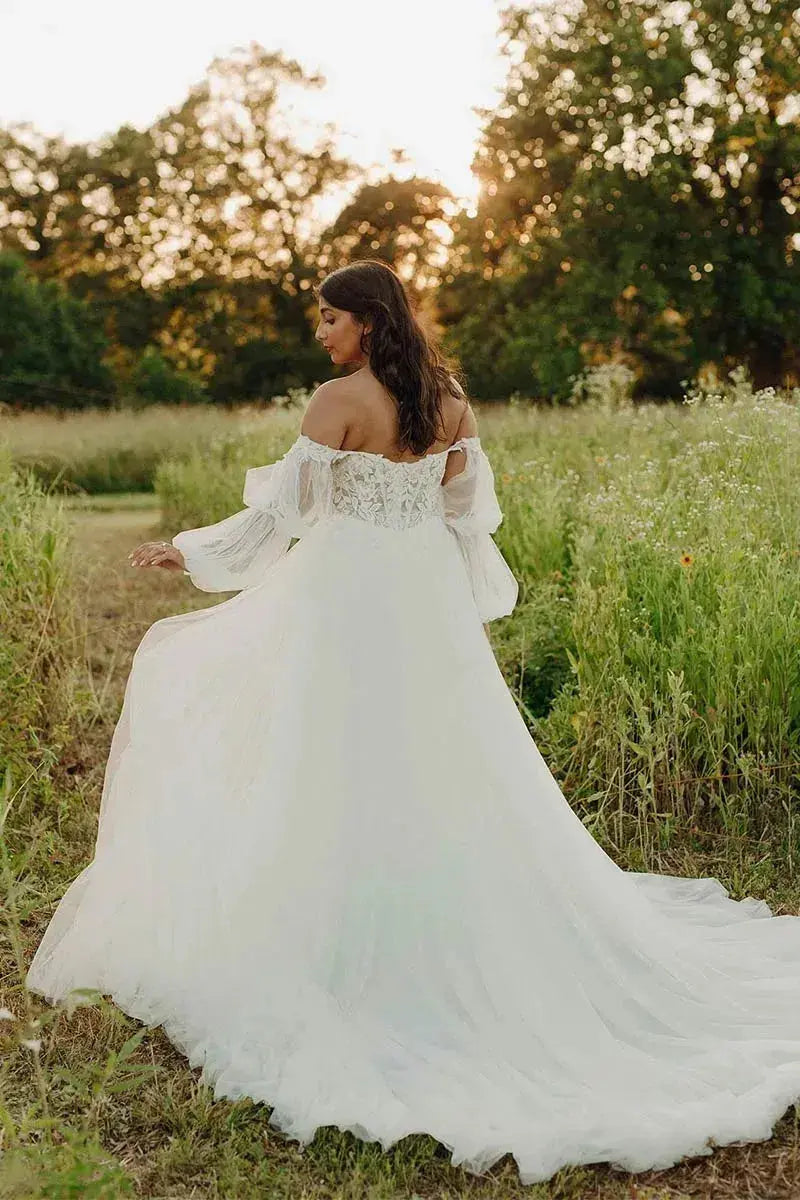 Adelina wedding dress product view 4 | ForeverSolesBride
