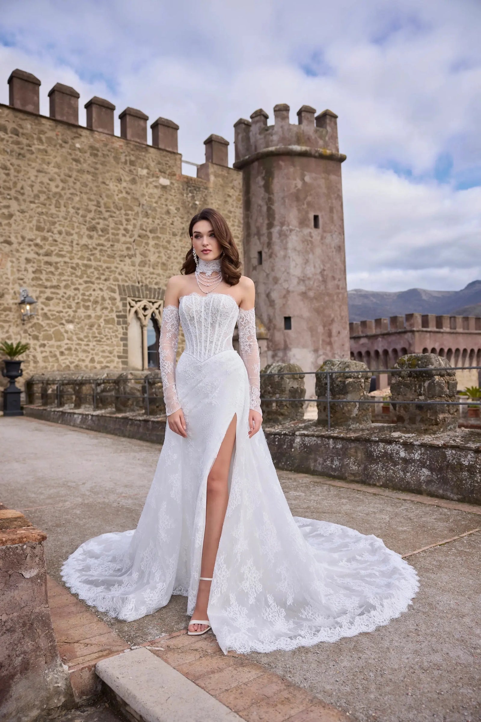 Almeria wedding dress product view 2 | ForeverSolesBride