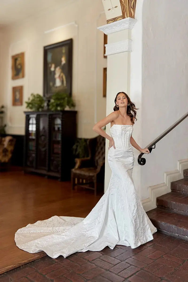 Anna wedding dress hero front view | ForeverSolesBride