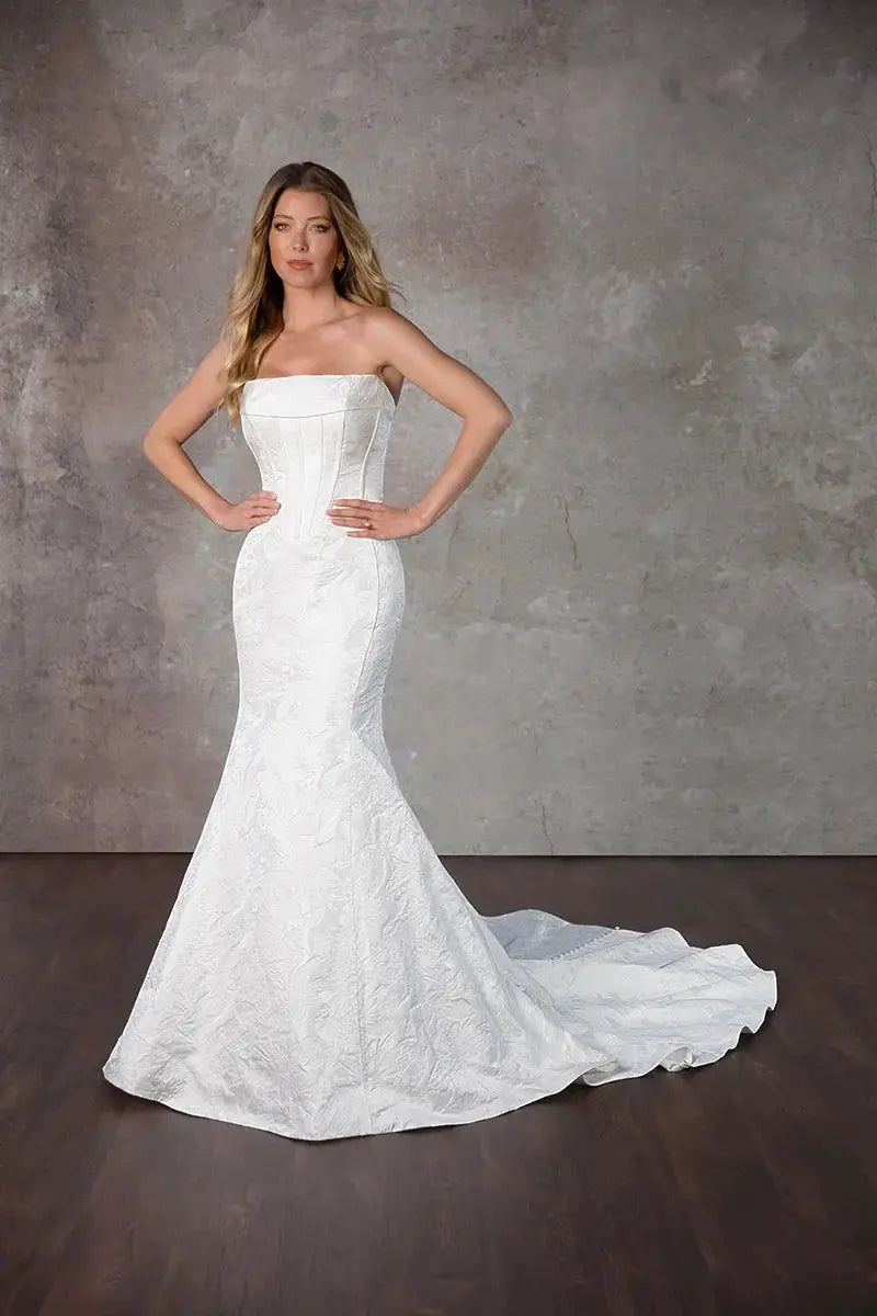 Anna wedding dress product view 4 | ForeverSolesBride