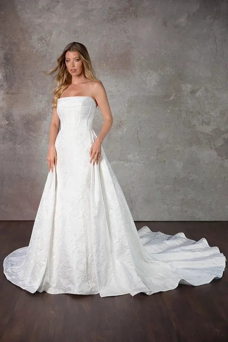 Anna wedding dress product view 5 | ForeverSolesBride