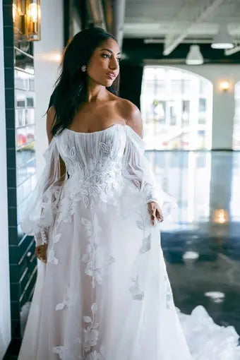 Aurelia wedding dress product view 9 | ForeverSolesBride