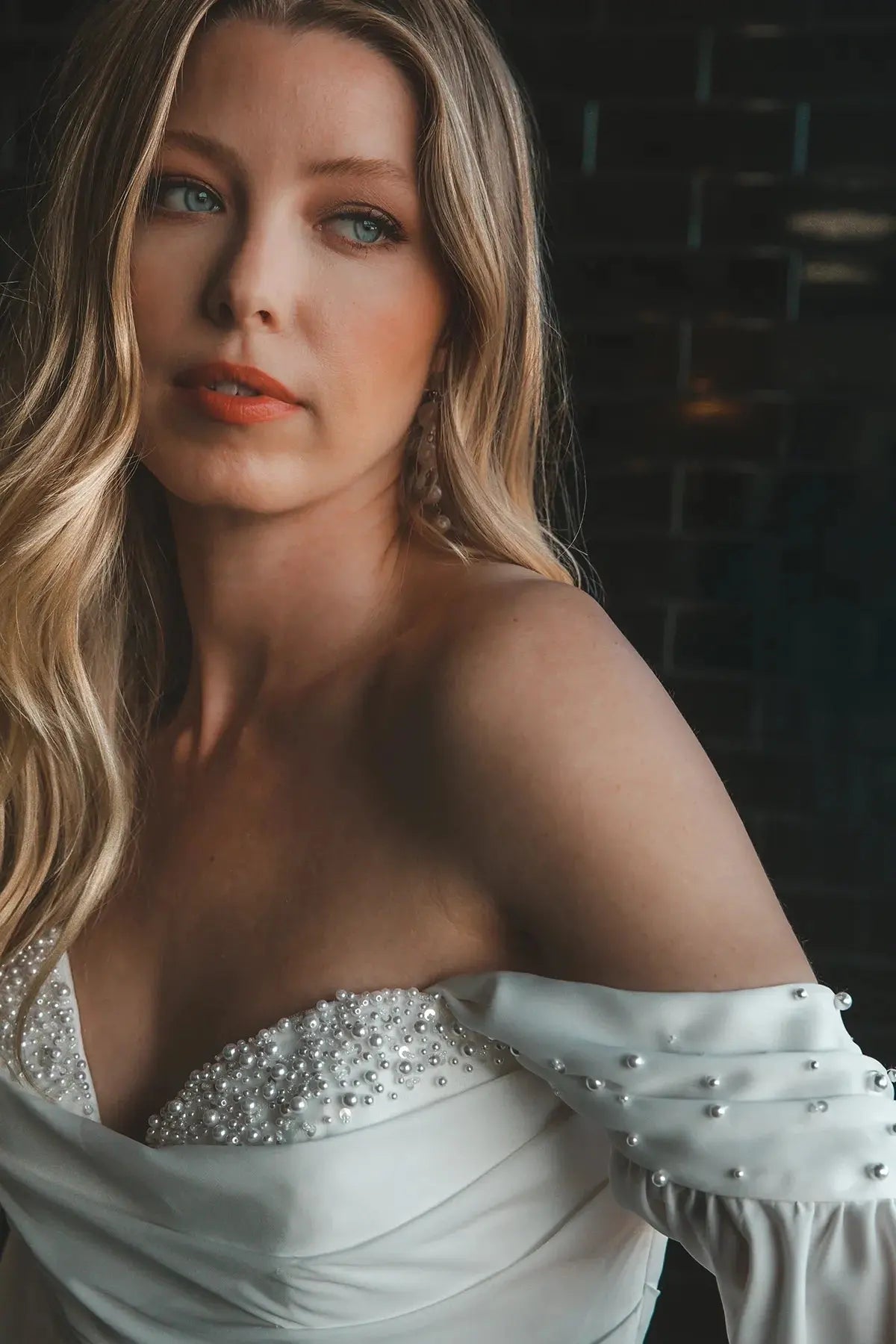 Bonnie wedding dress product view 7 | ForeverSolesBride