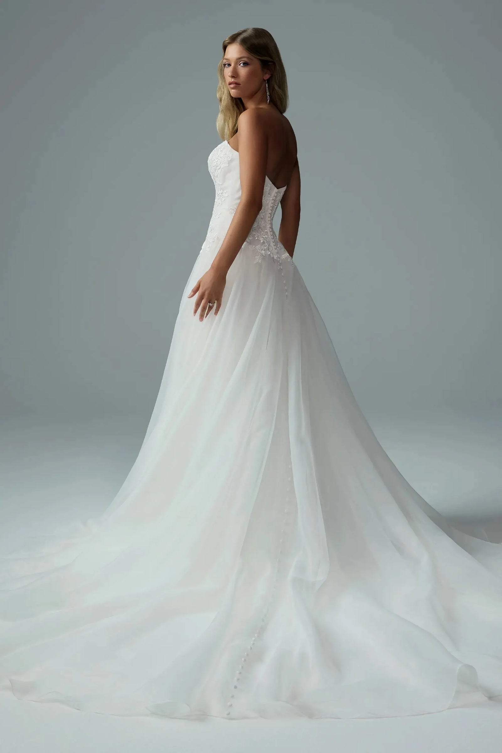 Dax wedding dress product view 2 | ForeverSolesBride