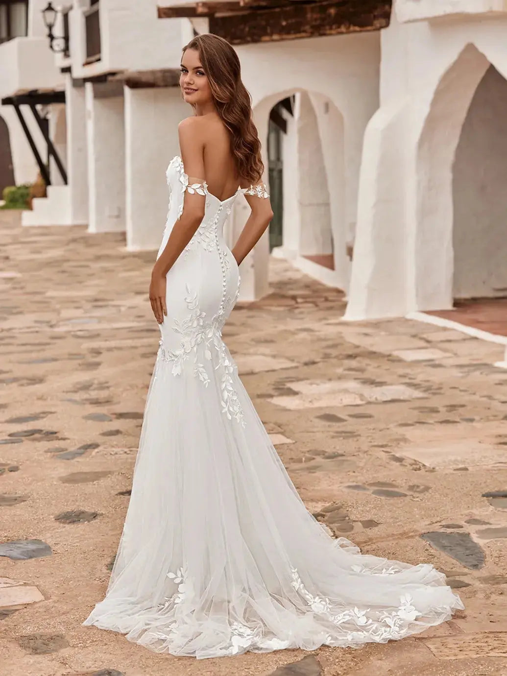 Dixie wedding dress back view | ForeverSolesBride