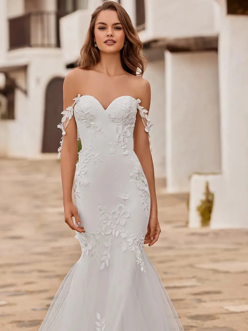 Dixie wedding dress product view 5 | ForeverSolesBride