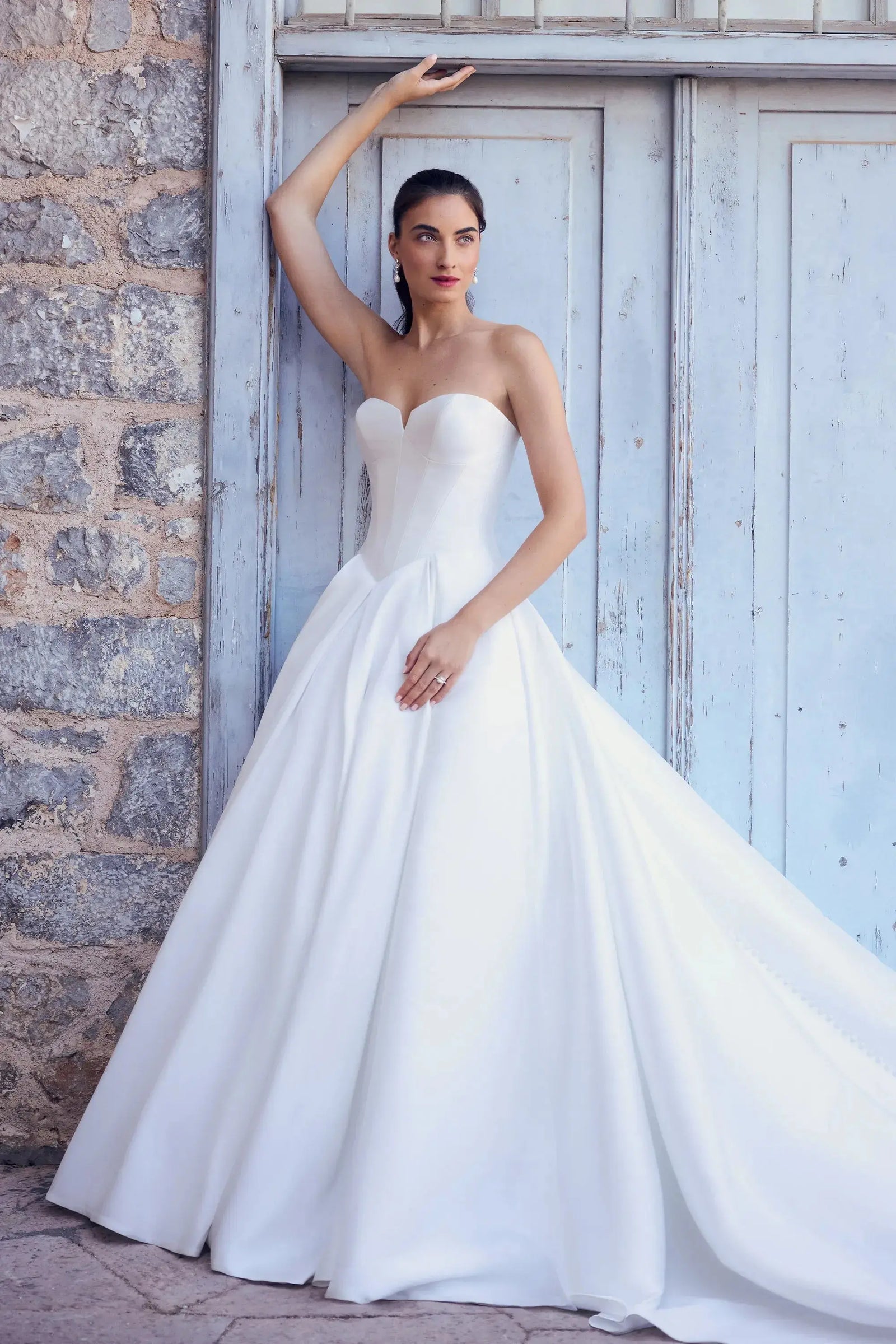 Elli wedding dress hero front view | ForeverSolesBride