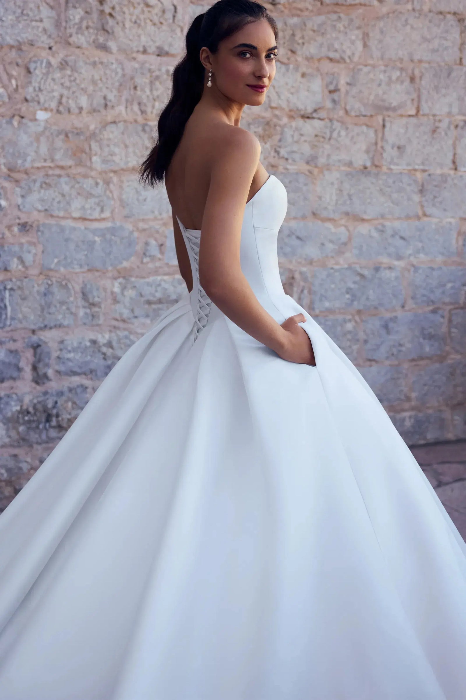 Elli wedding dress product view 6 | ForeverSolesBride