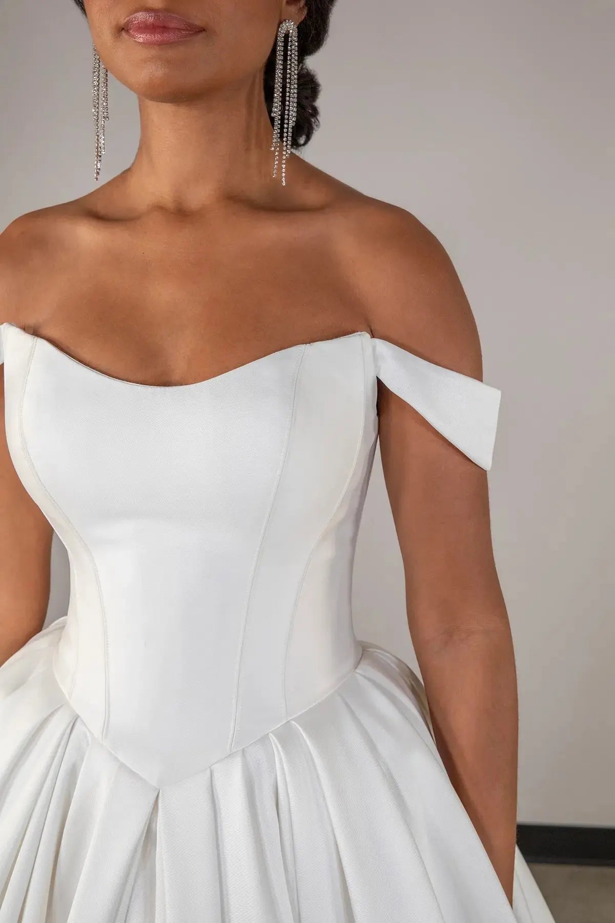 Holly wedding dress product view 6 | ForeverSolesBride