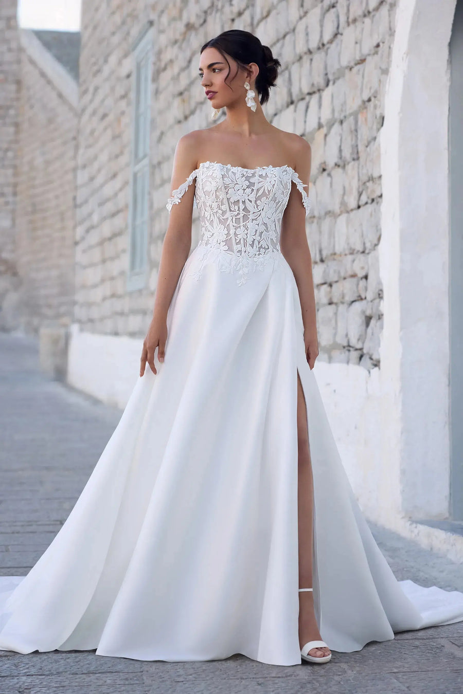 Joey wedding dress hero front view | ForeverSolesBride