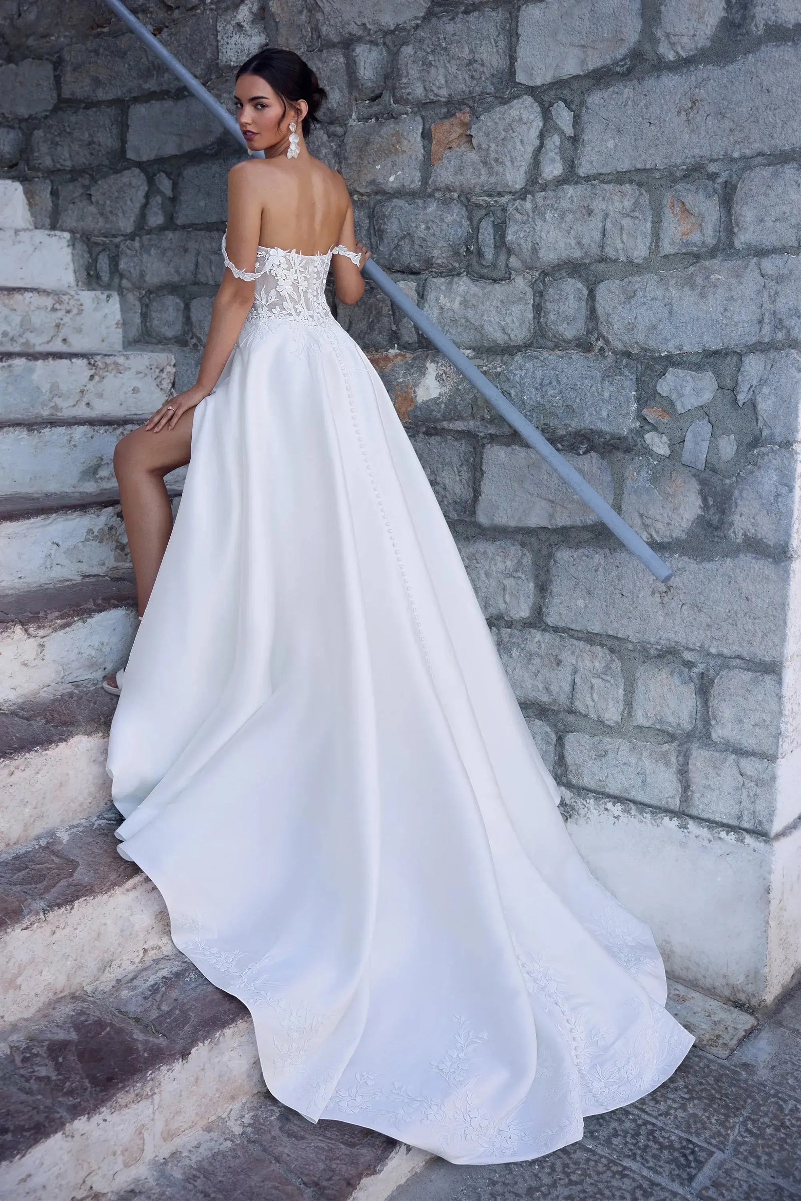 Joey wedding dress product view 2 | ForeverSolesBride