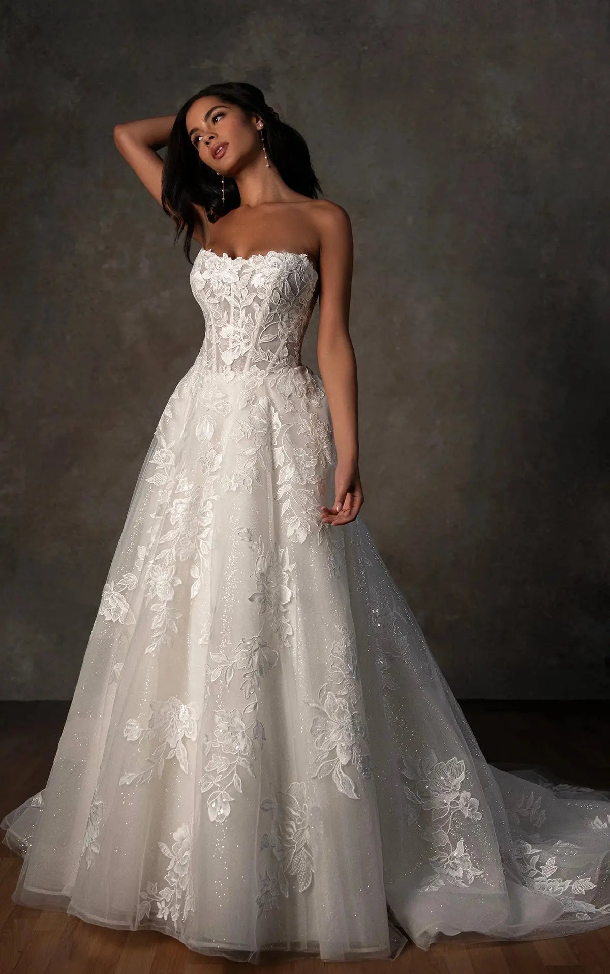Lily wedding dress product view 2 | ForeverSolesBride