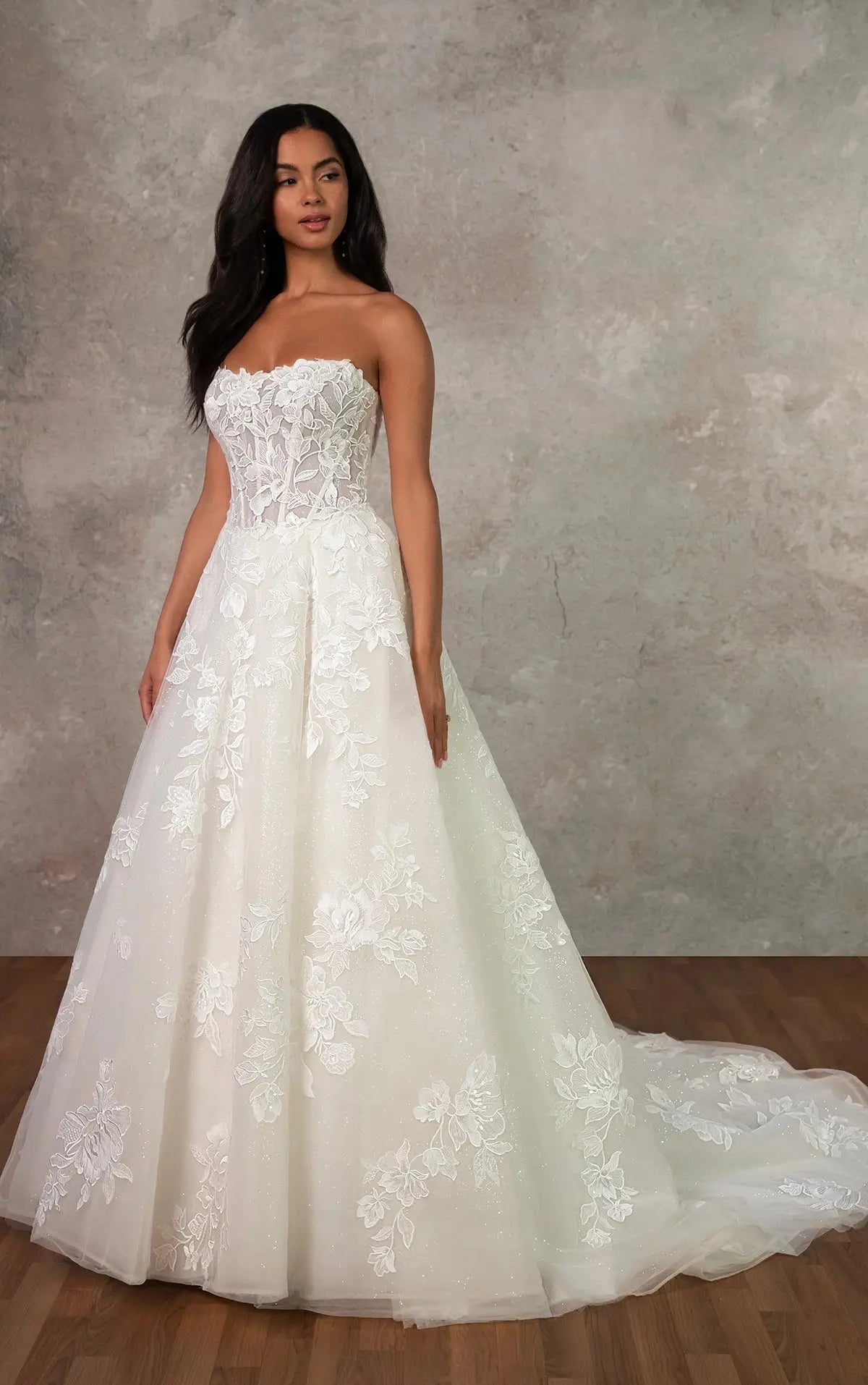 Lily wedding dress product view 5 | ForeverSolesBride