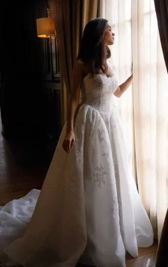 Marisol wedding dress product view 2 | ForeverSolesBride