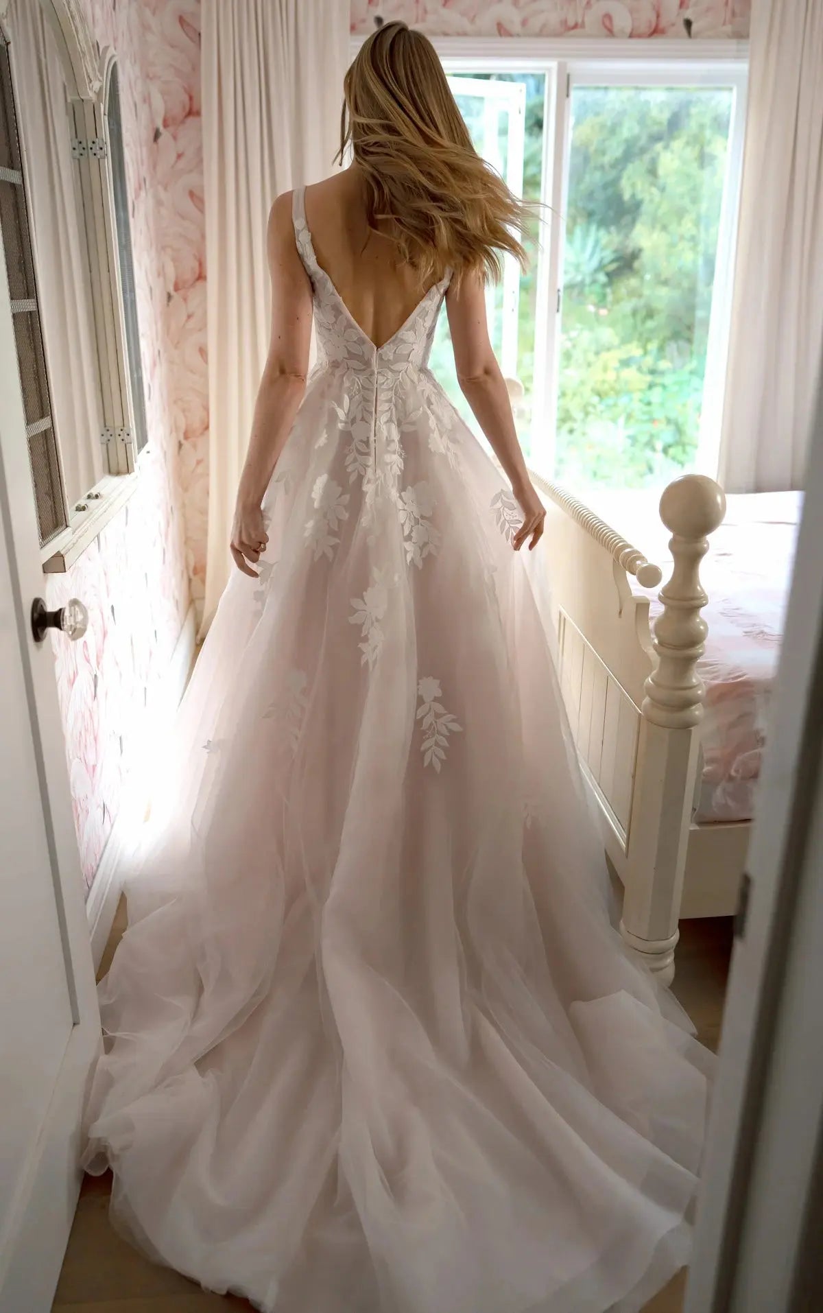 Nala Sy8316 wedding dress product view 3 | ForeverSolesBride