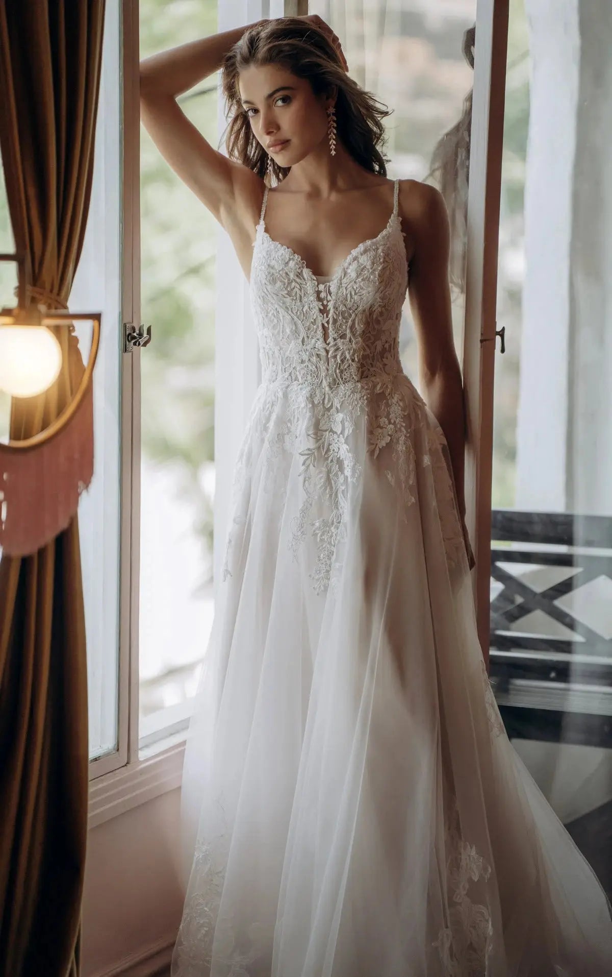 Olive Sy8293 wedding dress hero front view | ForeverSolesBride