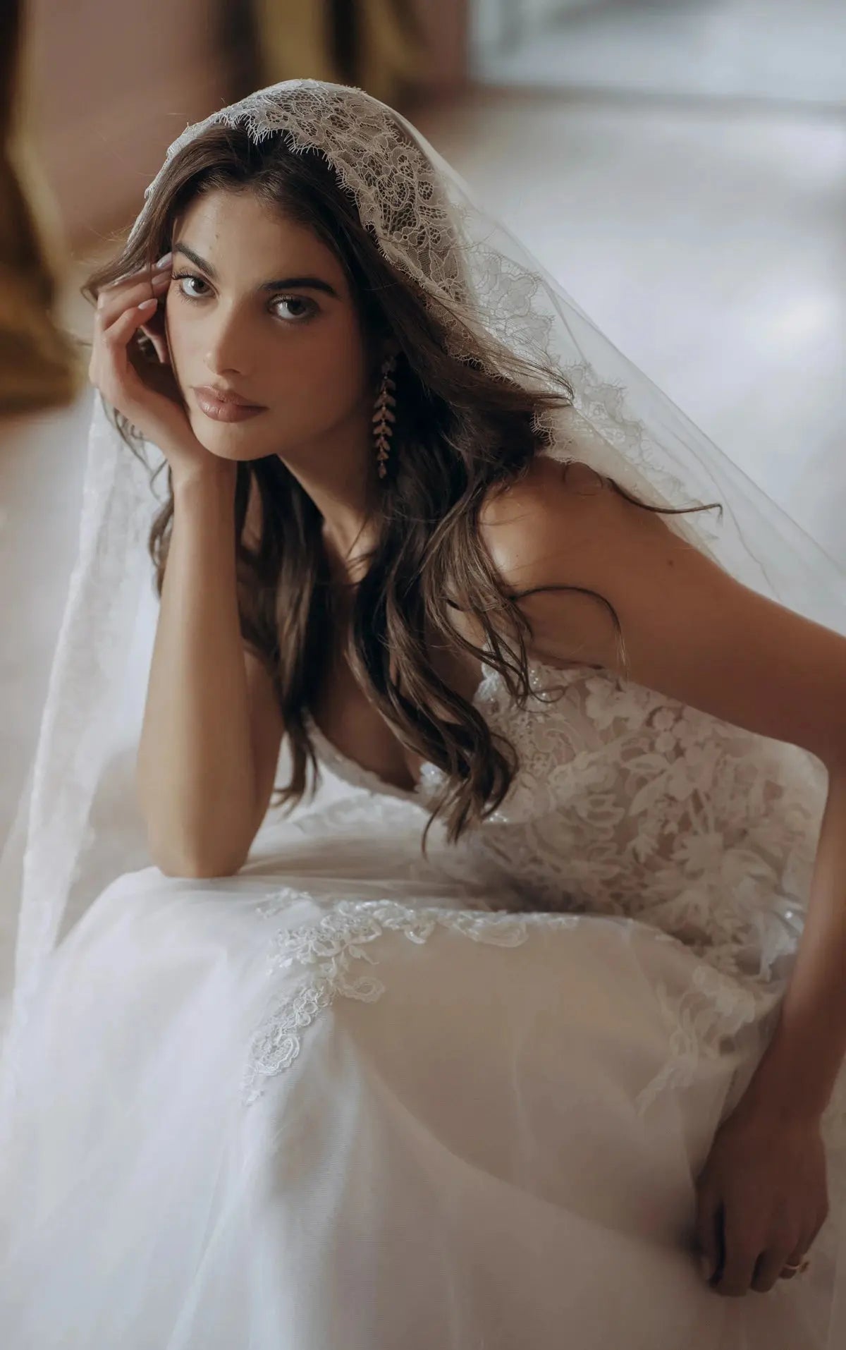 Olive Sy8293 wedding dress product view 5 | ForeverSolesBride