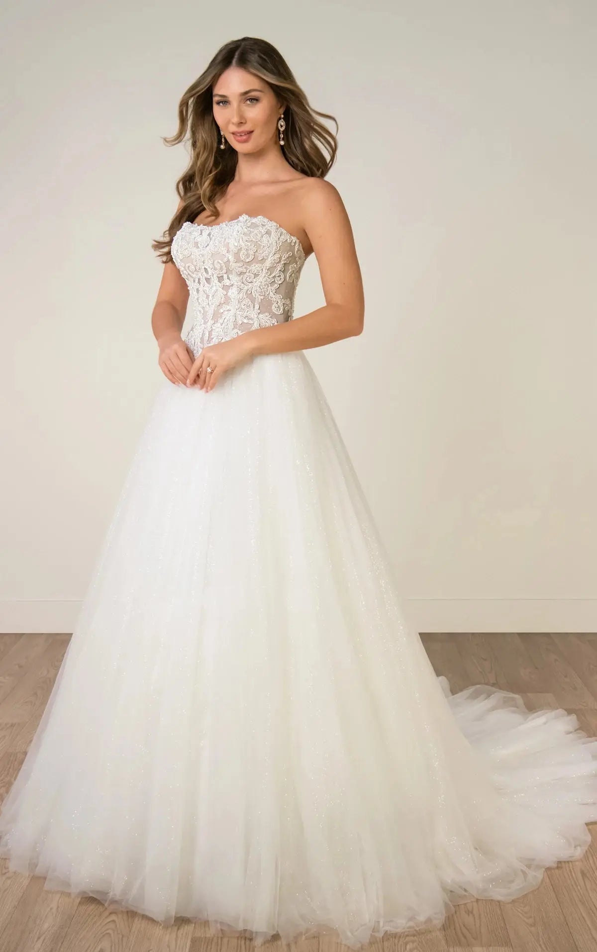 Orla Sy8301 wedding dress product view 7 | ForeverSolesBride