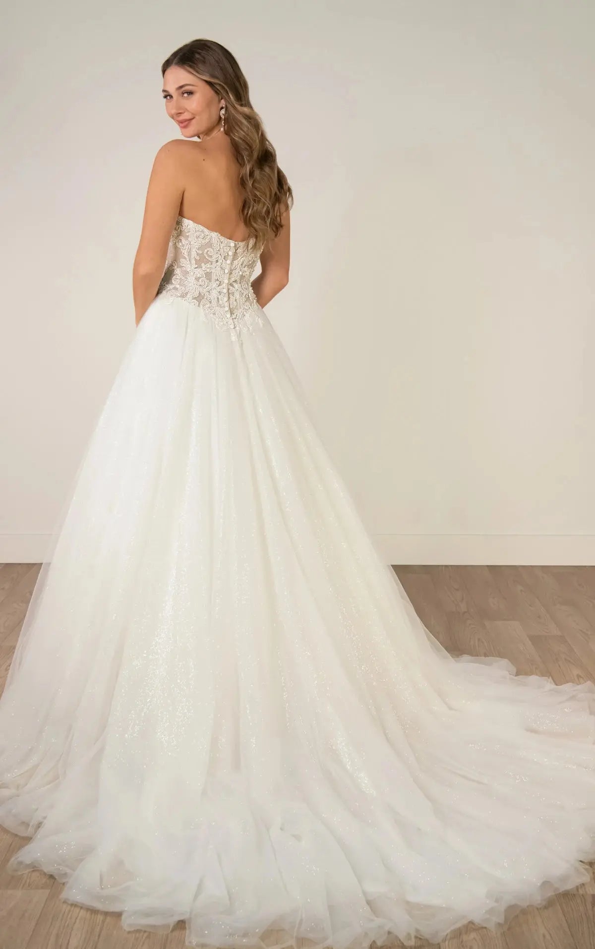 Orla Sy8301 wedding dress product view 8 | ForeverSolesBride