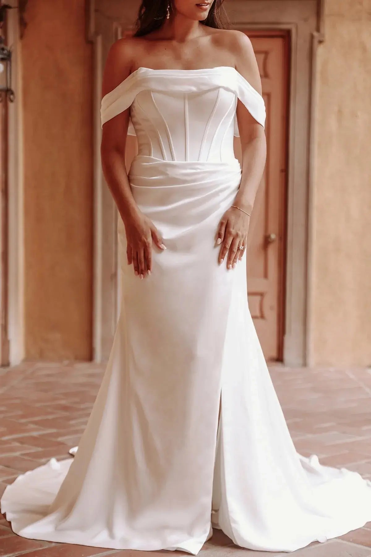 Roxy wedding dress product view 4 | ForeverSolesBride