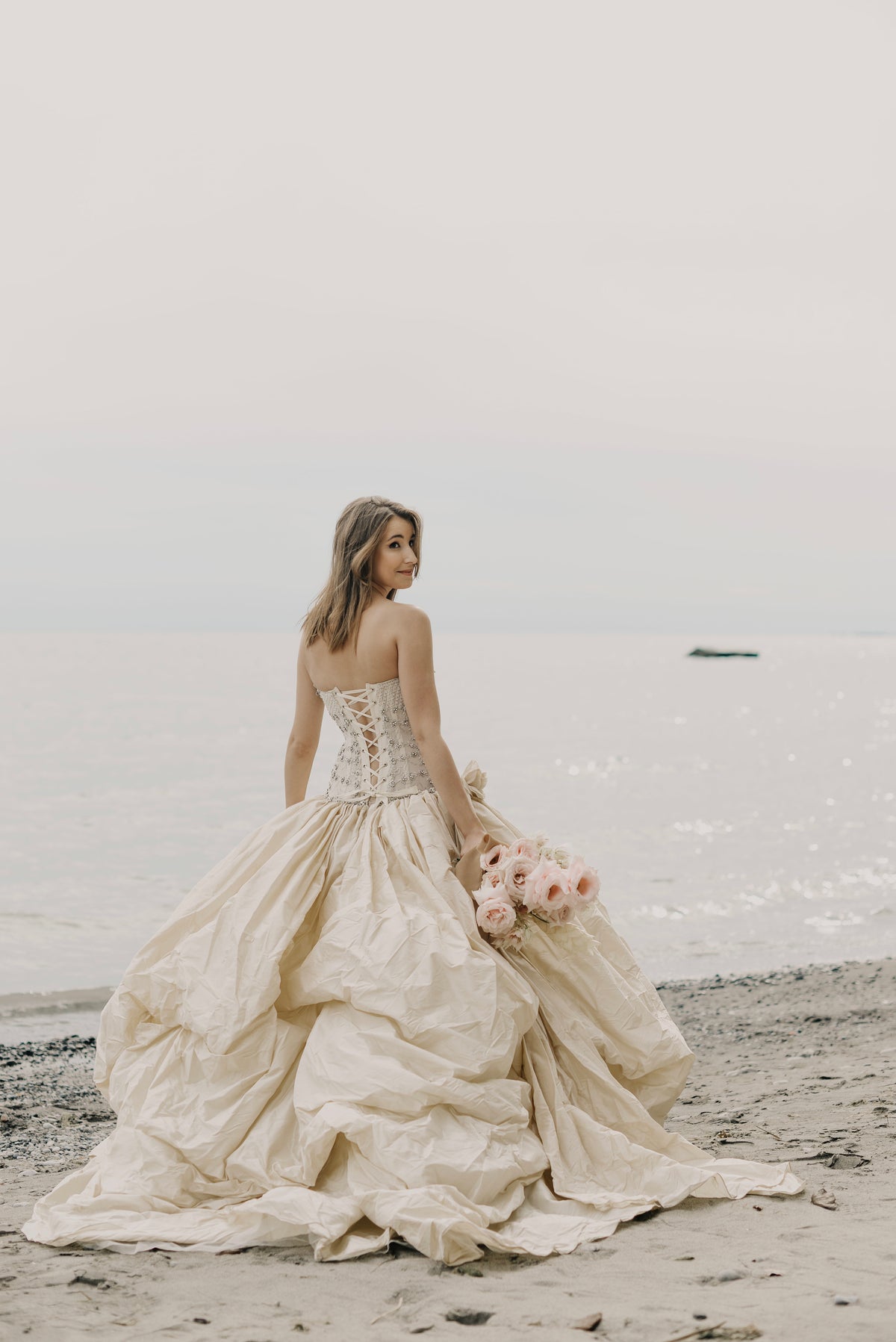 ROMANTIC LACE